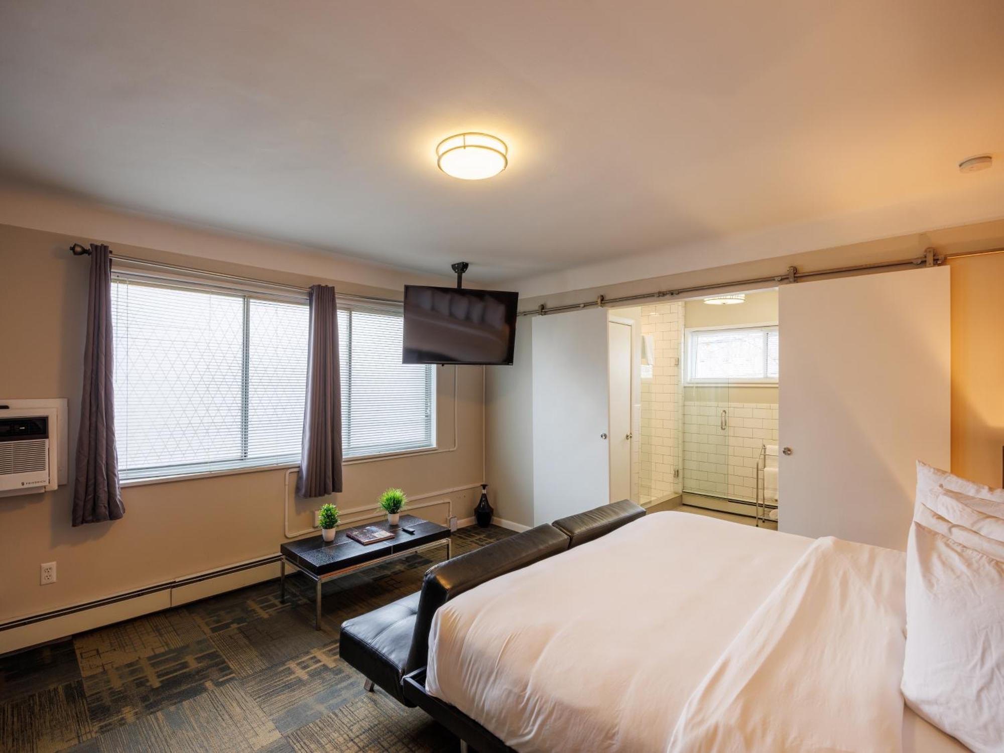 Hotel Royal Oak Bagian luar foto