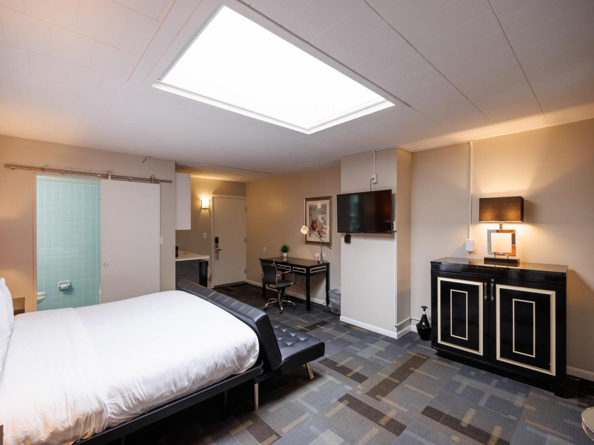 Hotel Royal Oak Bagian luar foto