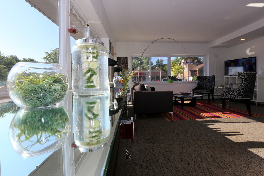 Hotel Royal Oak Bagian luar foto